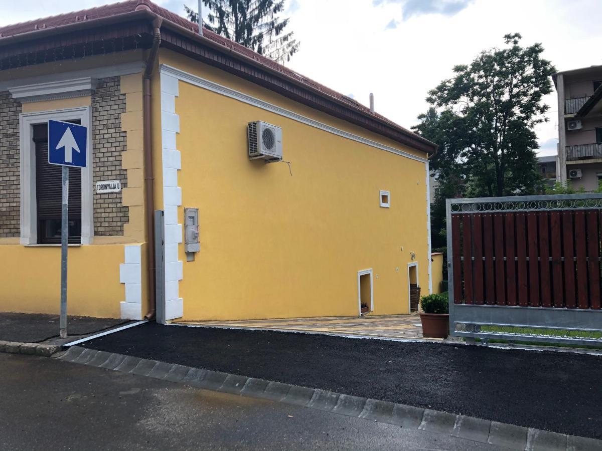 Rigó Lak Apartamento Miskolc Exterior foto