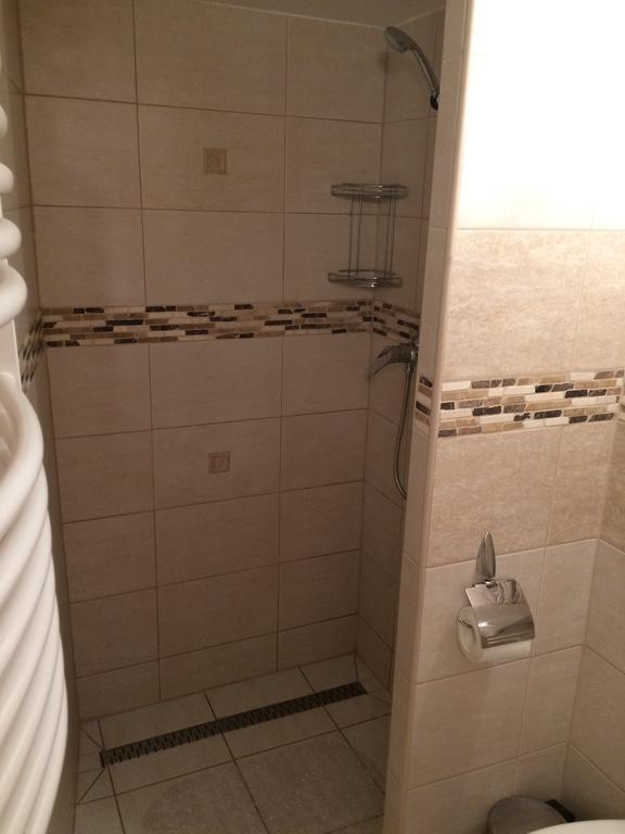 Rigó Lak Apartamento Miskolc Exterior foto