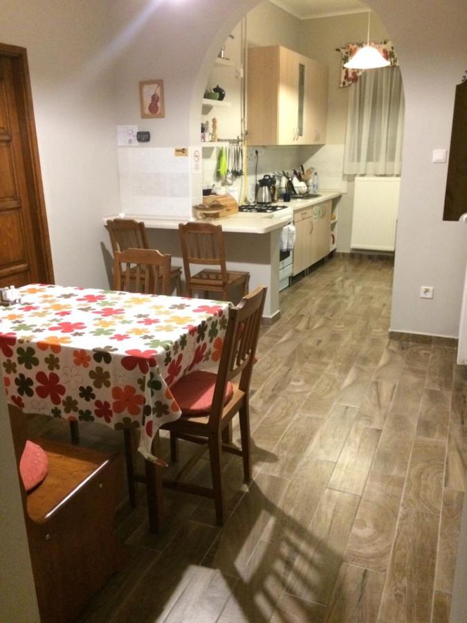Rigó Lak Apartamento Miskolc Exterior foto